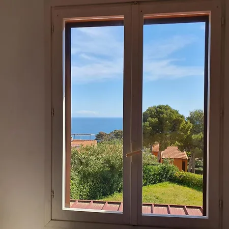 아파트 Capo D Arco Il Pino 리오마리나